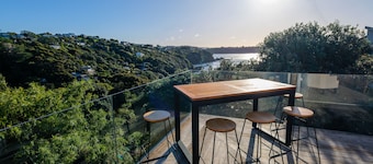 The Kingfisher House - Oneroa