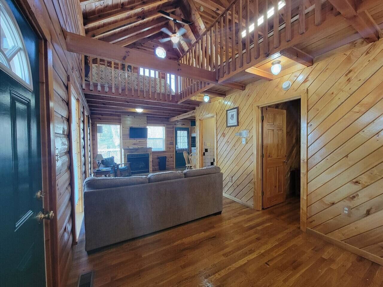 Télévision, cheminée