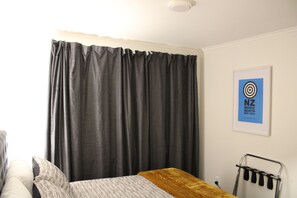 3 chambres, lit de bébé portatif, Wi-Fi, literie fournie