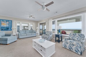 TV, DVD player, video library - 5733- Mama's Dream, | Oceanfront | Diamond Shoals Condos | Nags Head | Sleeps 6 (Nags Head)