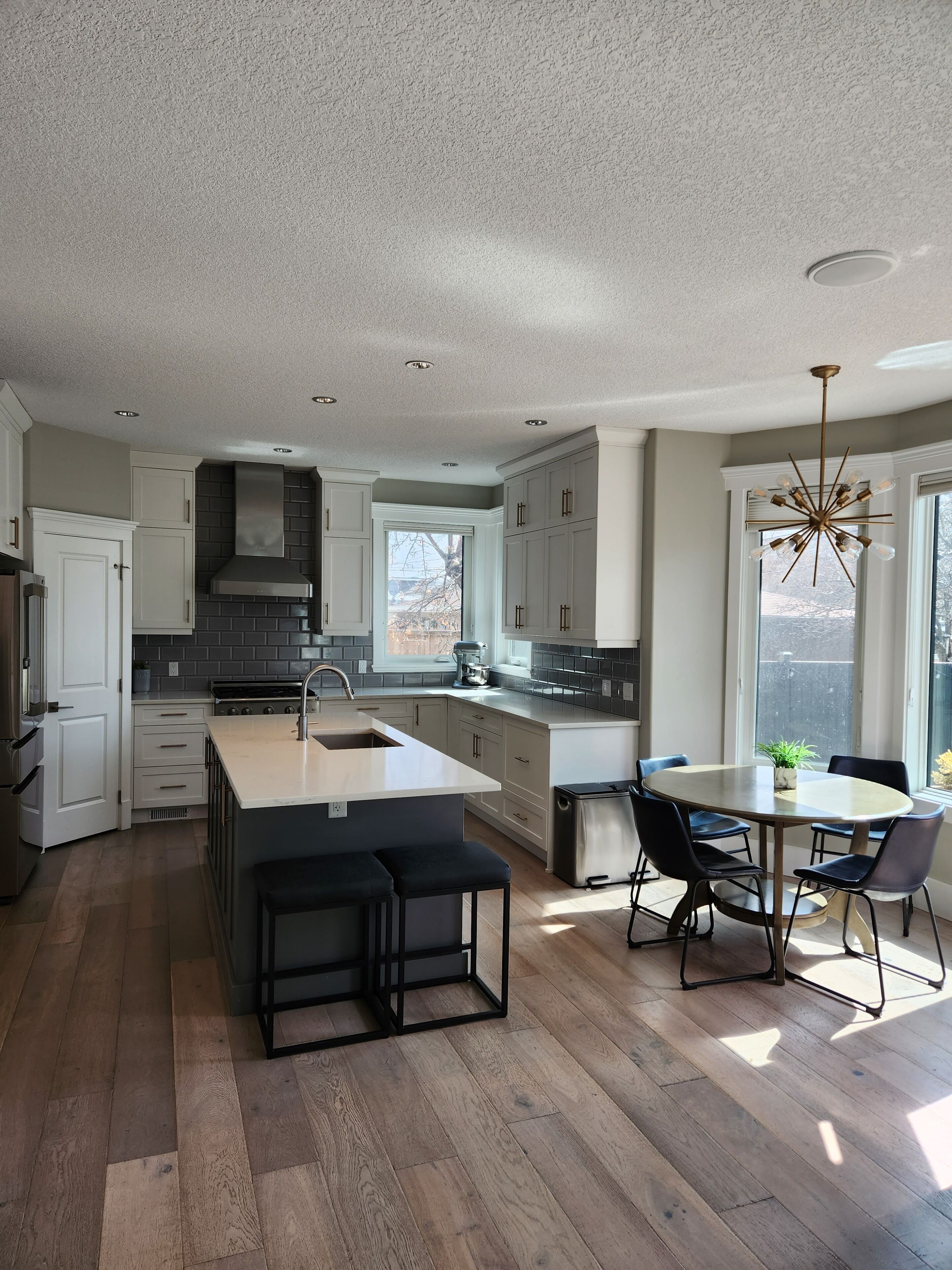 Unbeatable Location for Your Stampede Trip!