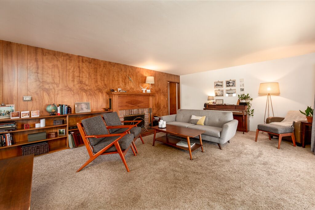 Mid-Century Modern 3bd Home near SNA, Angels Stadium & Disneyland