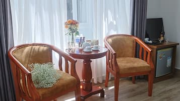 Standard Double Room, 1 Queen Bed | Premium bedding, minibar, in-room safe, individually furnished