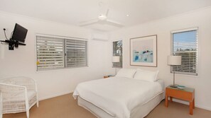 3 chambres, bureau, fer et planche à repasser, Wi-Fi