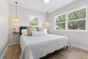 3 habitaciones, cuna de viaje, wifi gratis y ropa de cama