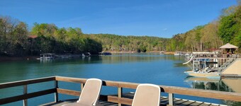 Dock Life at beautiful Norris Lake!!!
