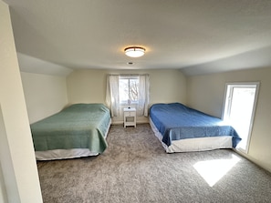 2 bedrooms, WiFi, bed sheets