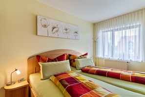 1 chambre, fer et planche à repasser, Wi-Fi gratuit, draps fournis