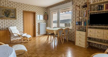 Apartment 'See- Panorama' with Lake View, Balcony and Wi-Fi