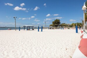 Tumbonas y toallas de playa