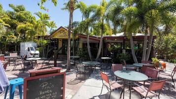 Restauration en plein air