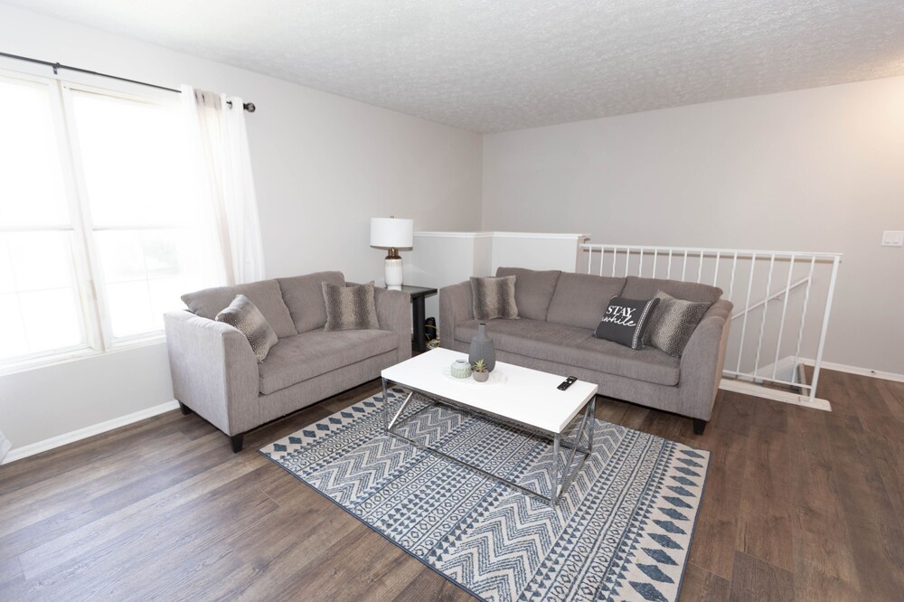 Apartment in Columbus Ohio Near Airport