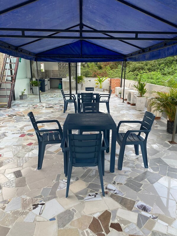 Terrace/patio - Hostal ISABELLA  (Santa Marta)