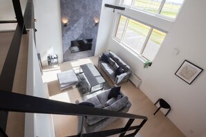 Flat-screen TV, offices - Yadoya YADOKARI 2nd (Pippu)
