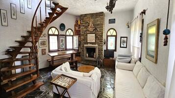 Rumah, 2 kamar tidur, balkon, pemandangan kebun | Area keluarga