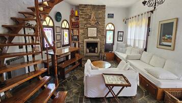 Rumah, 2 kamar tidur, balkon, pemandangan kebun | Ruang keluarga