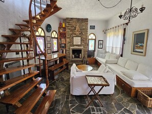 House, 2 Bedrooms, Balcony, Garden View | Living room - Spacious Maisonette on the "eu Blue Beach" of Kalogria in Sithonia in Greece (Sithonia)