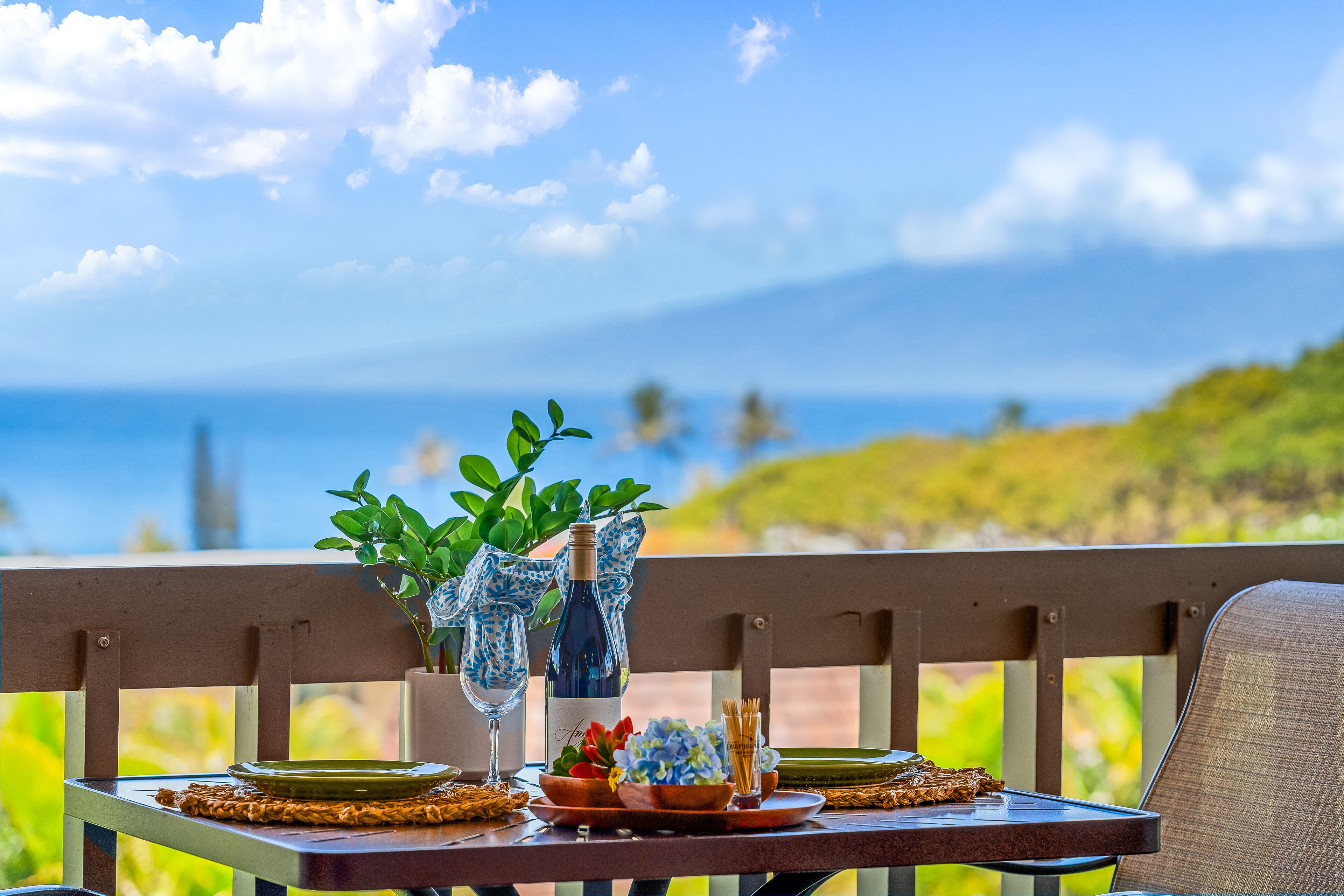 KPL 53 Spacious 2BD Kaanapali Home Ocean Views