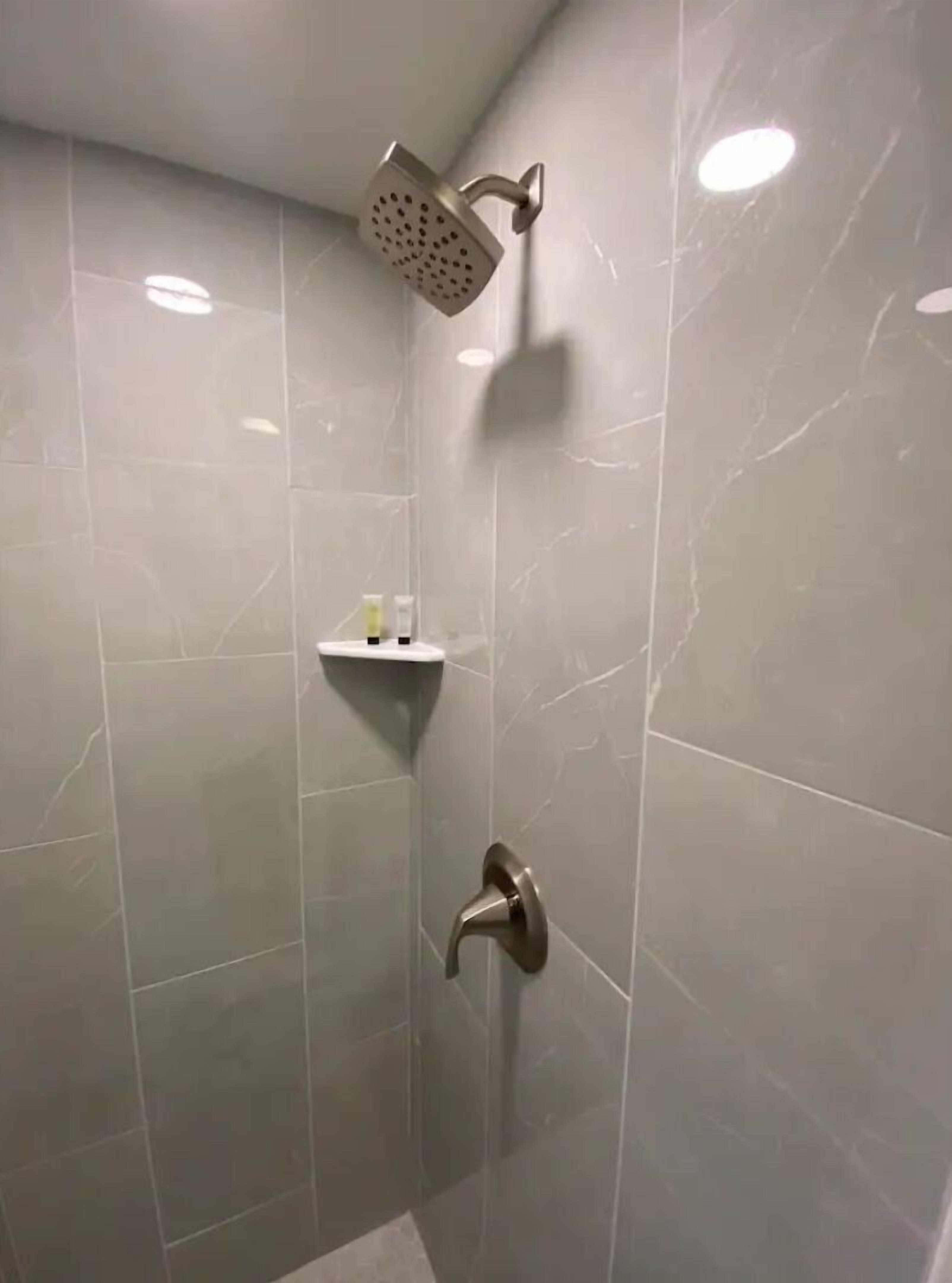 Oceanside house in Avon