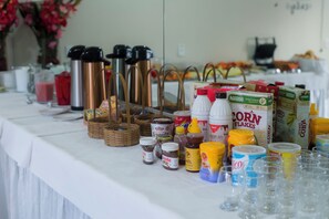 Free daily continental breakfast