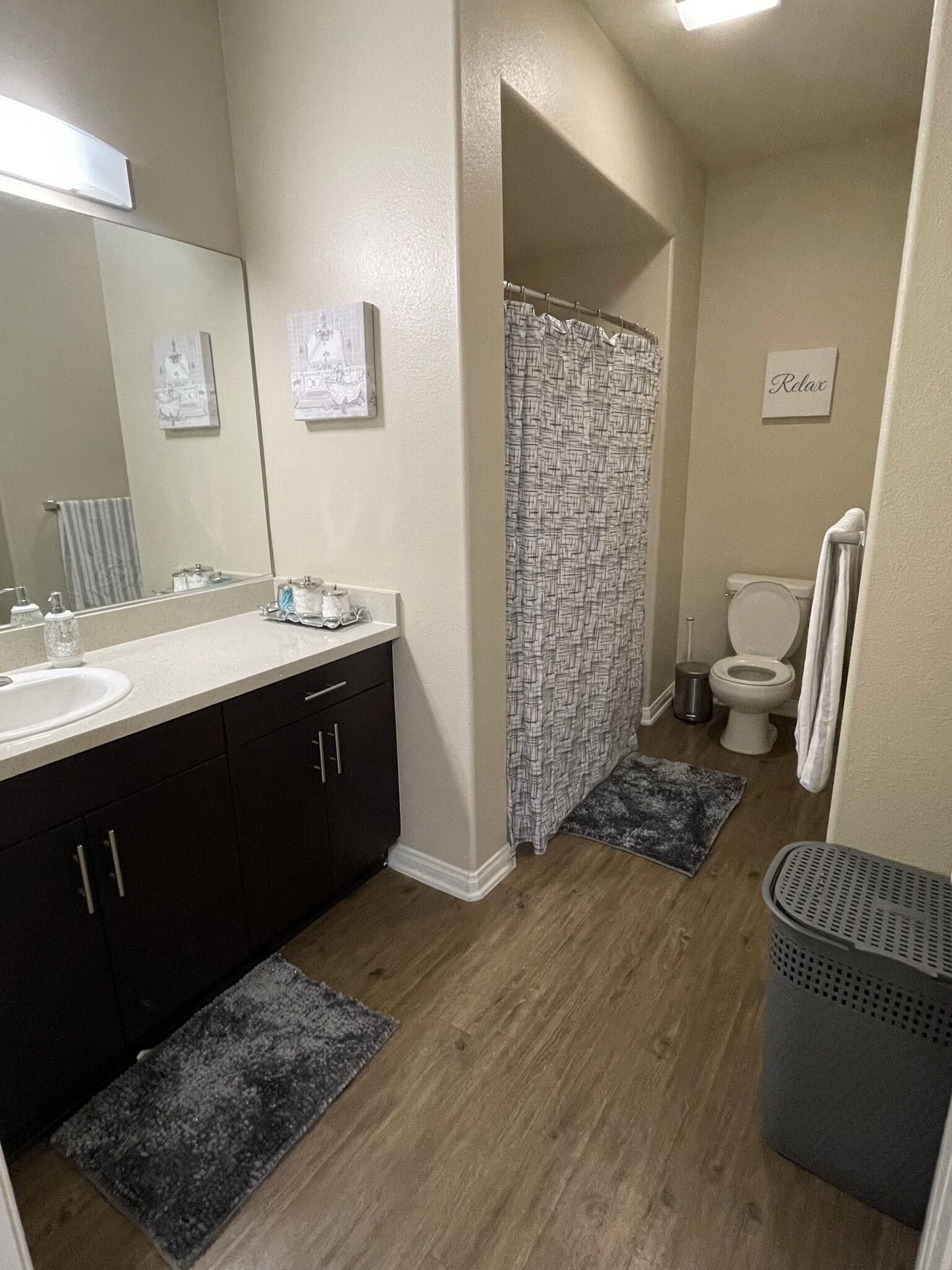 2 bedroom in Marina Del Rey-less than 10 mins from Venice beach!