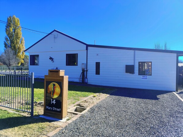 Exterior - The Berri Bubble Lodge (Berridale)