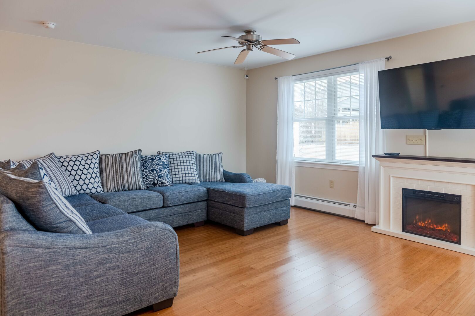 New Great Island Listing-2BR 2 Baths, sleeps 6, outdoor shower