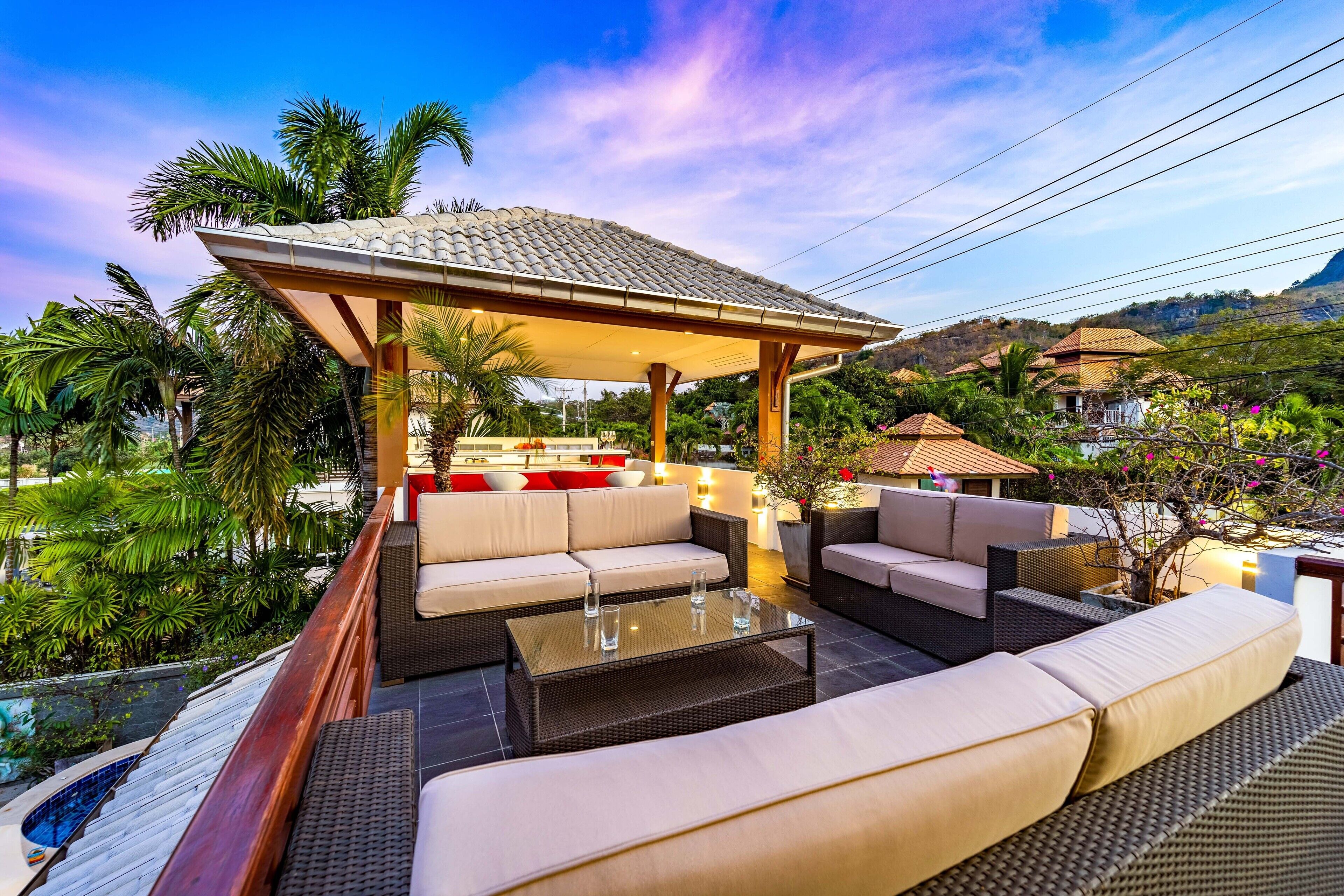 Deluxe Villa | Terrace/patio