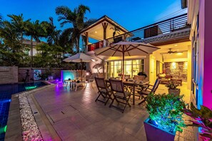 Deluxe Villa | Terrace/patio - 3 Bed Pool Villa in Great Location - STV (Hua Hin)