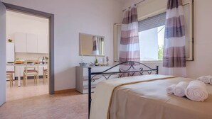 Villa, 2 Bedrooms, Accessible, Smoking | 3 bedrooms - Villa Diamante Torre Lapillo With Air Conditioning, Parking And Wi-fi (Porto Cesareo)