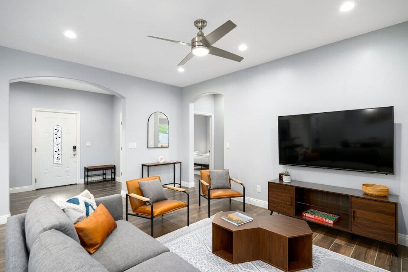 Modern Newly Built Cottonwood Home with Hot Tub & Firepit