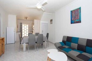 TV - CH Buganvillas Ciudad Quesada (Ciudad Quesada)