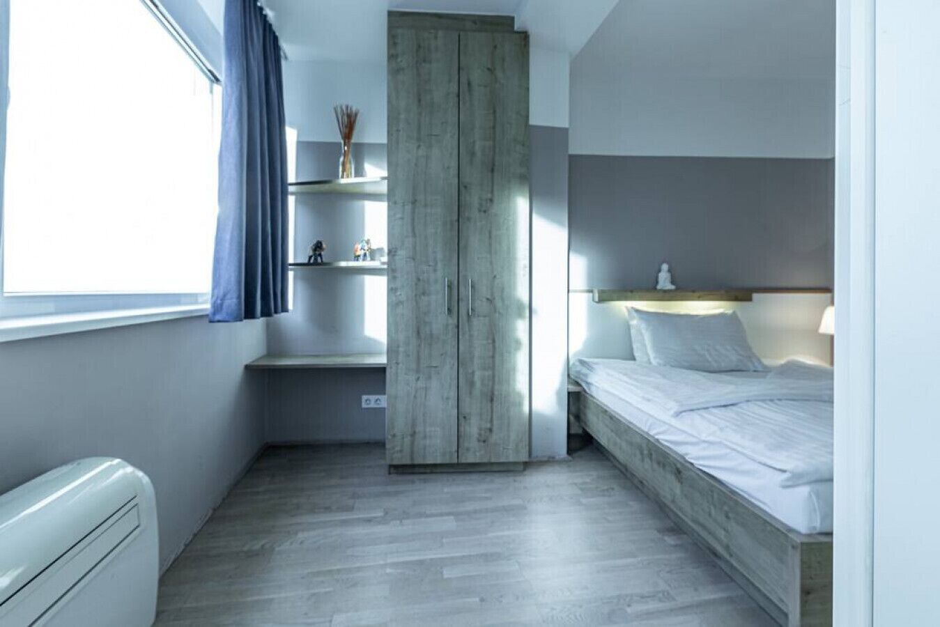 1 bedroom, desk, iron/ironing board, WiFi