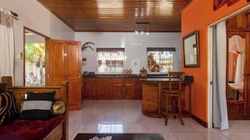 Vila, 1 kamar tidur, Boleh Merokok, balkon | Interior