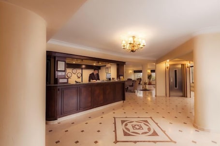 Reception. Deniz Otel