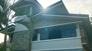 Exterior - Island Lyfe Adventures (El Nido)