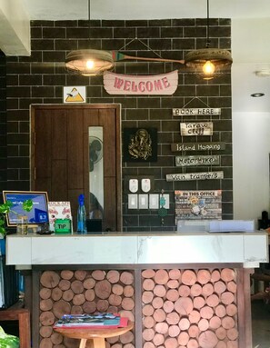 Reception - Island Lyfe Adventures (El Nido)