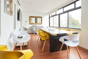 Dining - SO FAMILY PORTO - Spacious apartment located in one of the most typical areas of the centre of Porto (Porto)