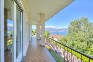 View from property - Easy Panorama Apartment Stresa Hill (Stresa)