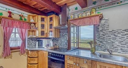 Vineyard Cottage Vesna Lake View