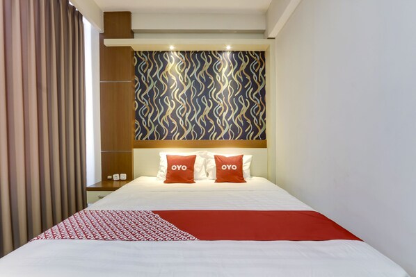Deluxe Double Room | Desk, soundproofing, free WiFi, bed sheets