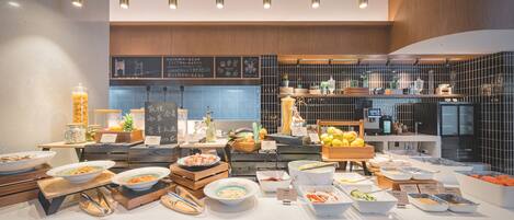 Desayuno buffet todos los días (CNY 99 por persona)
