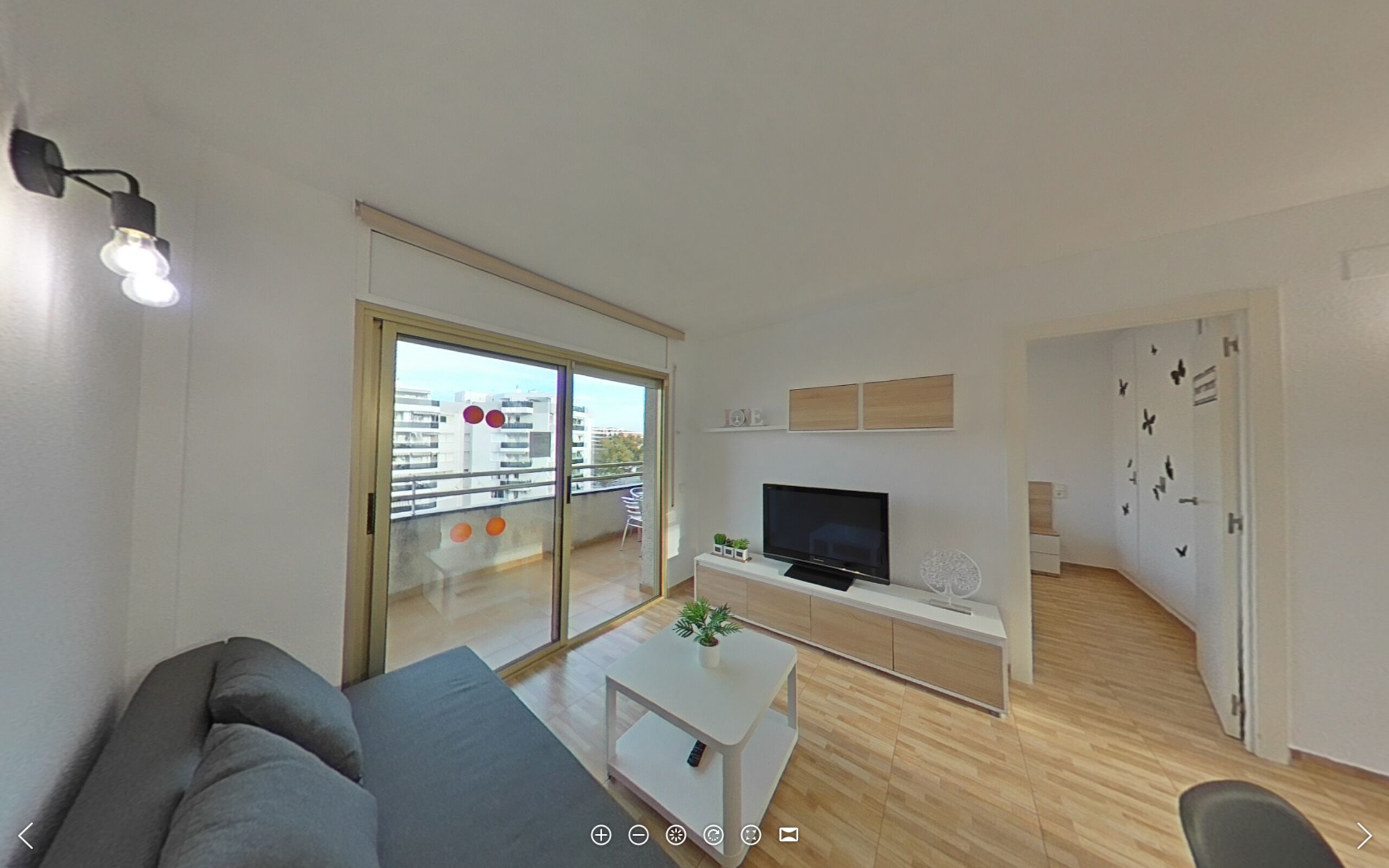 520 - Golden Coast Paradise