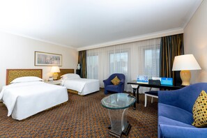Executive Room | Down comforters, in-room safe, desk, blackout drapes - Grand Skylight Hotel Royal (Beijing)