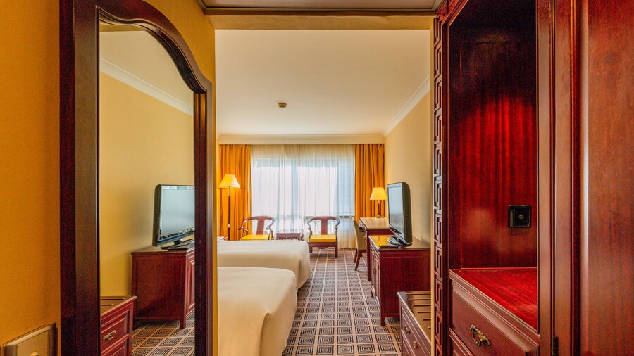 Grand Skylight Hotel Royal