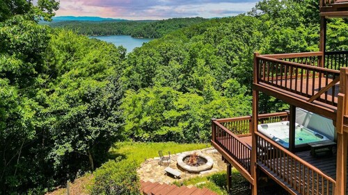 Carter`s Lake Getaway | Ellijay, GA