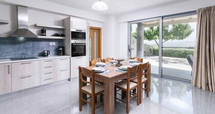 Amfithea Villas Petrokefali 2