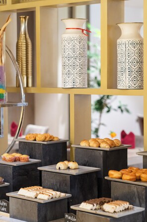 Petit déjeuner buffet compris tous les jours