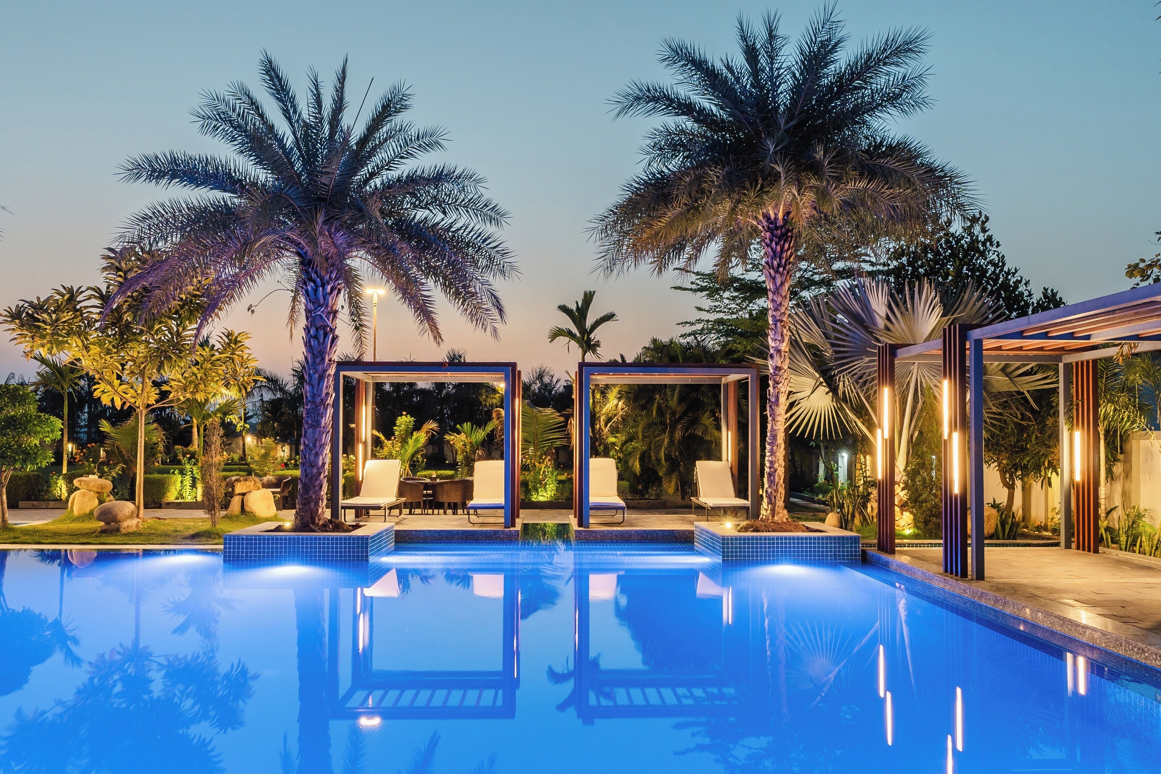 Outdoor pool, open 9:00 AM to 8:00 PM, free pool cabanas