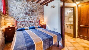 1 chambre, Wi-Fi gratuit, draps fournis